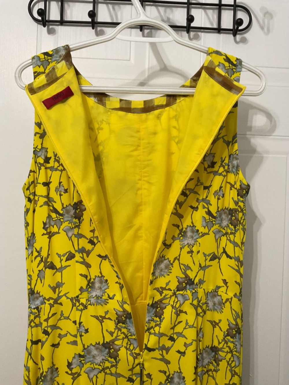 Hugo Boss Dress - Picture 5 of 14